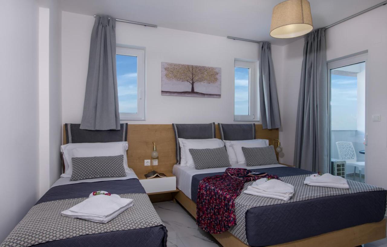 Deluxe City Hotel Chania  Bagian luar foto