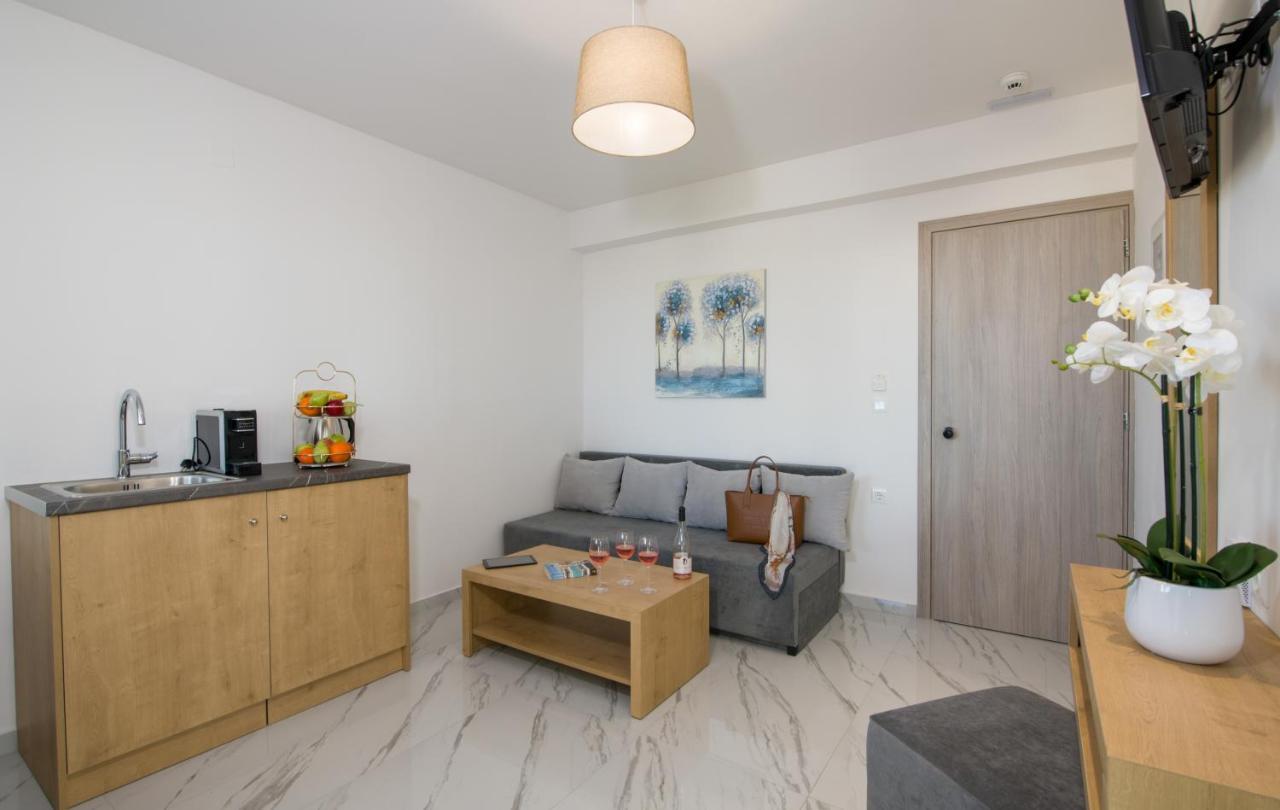 Deluxe City Hotel Chania  Bagian luar foto