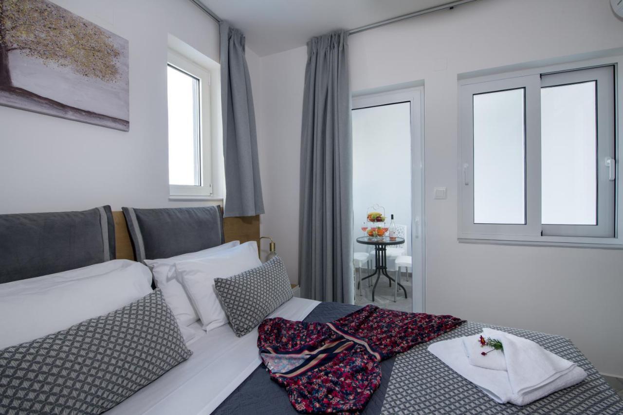 Deluxe City Hotel Chania  Bagian luar foto