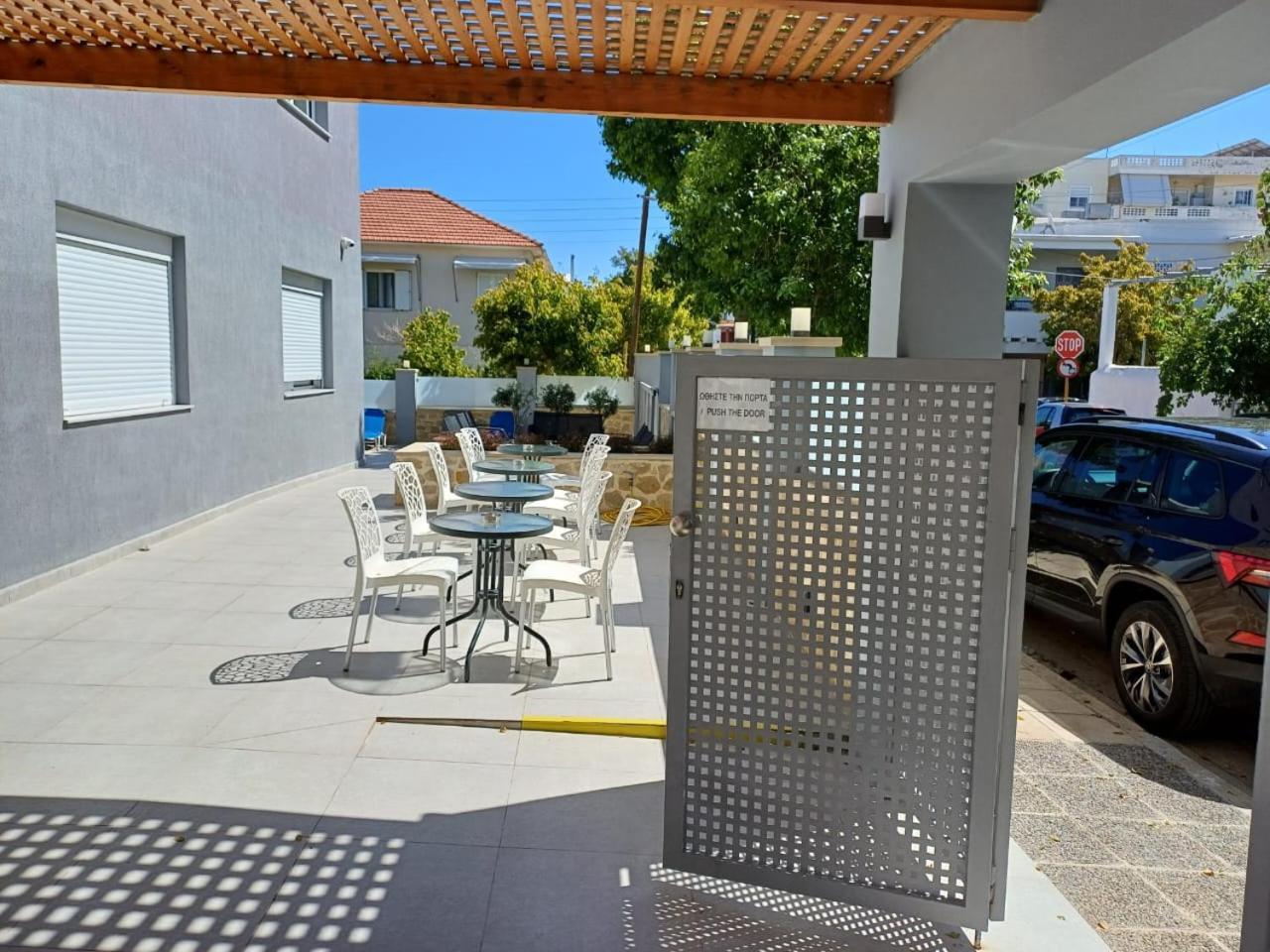 Deluxe City Hotel Chania  Bagian luar foto