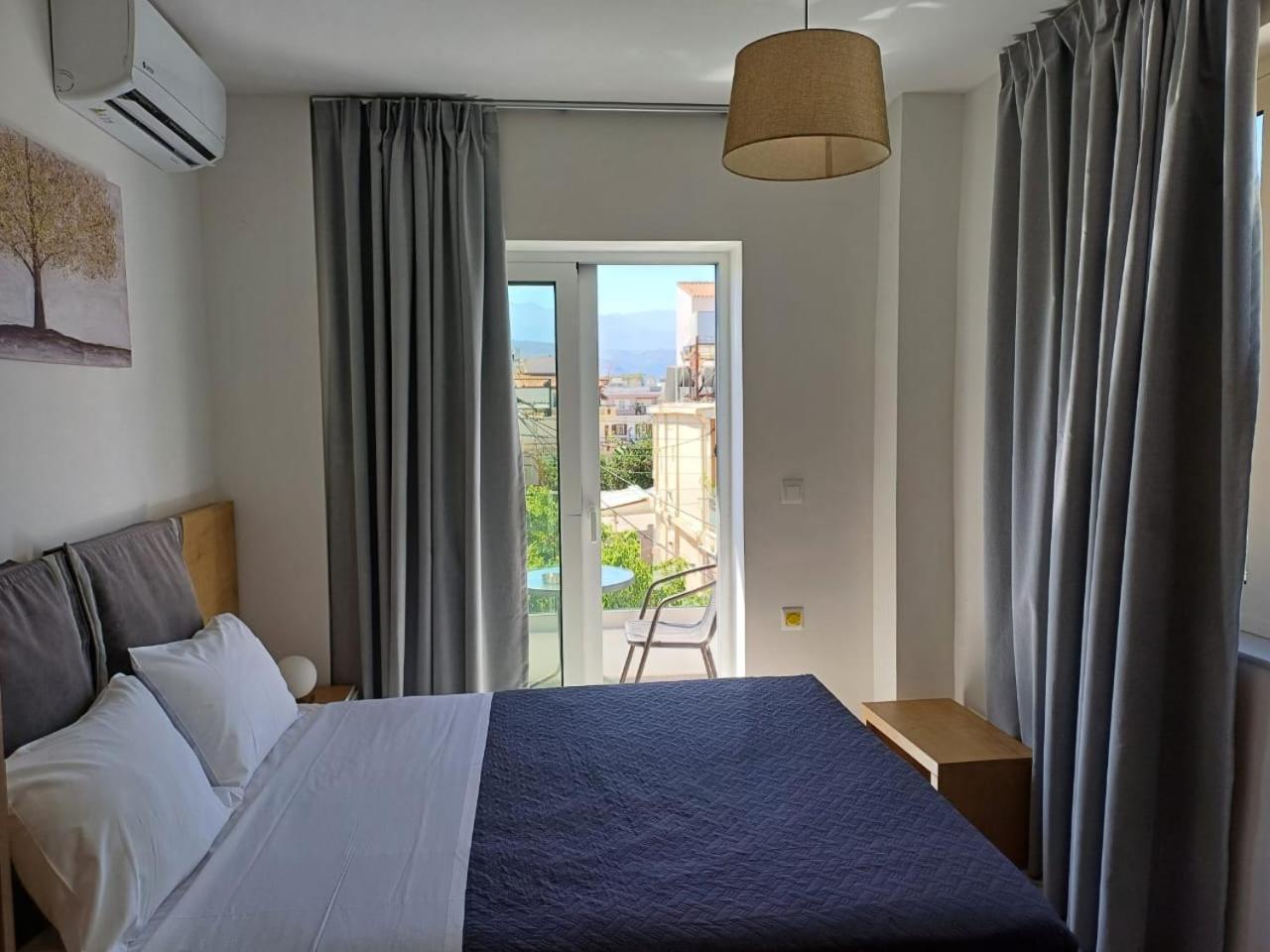 Deluxe City Hotel Chania  Bagian luar foto